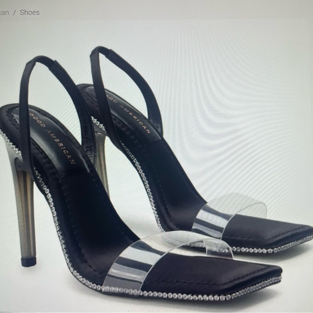 NWT / NIB Good American Crystal Crush Lucite Sandal.  Size 8. Black